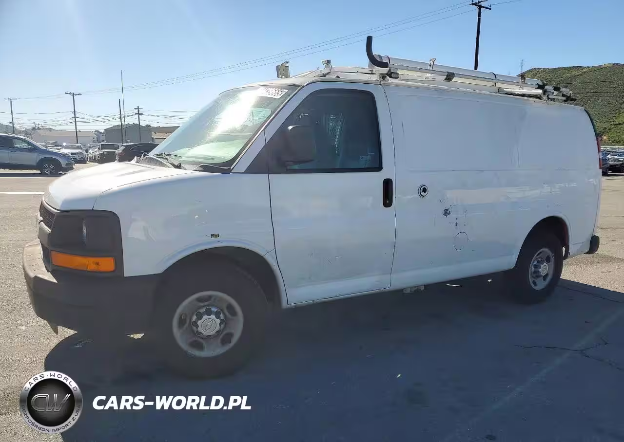2013 Chevrolet Express 3500 Utility - Service Van