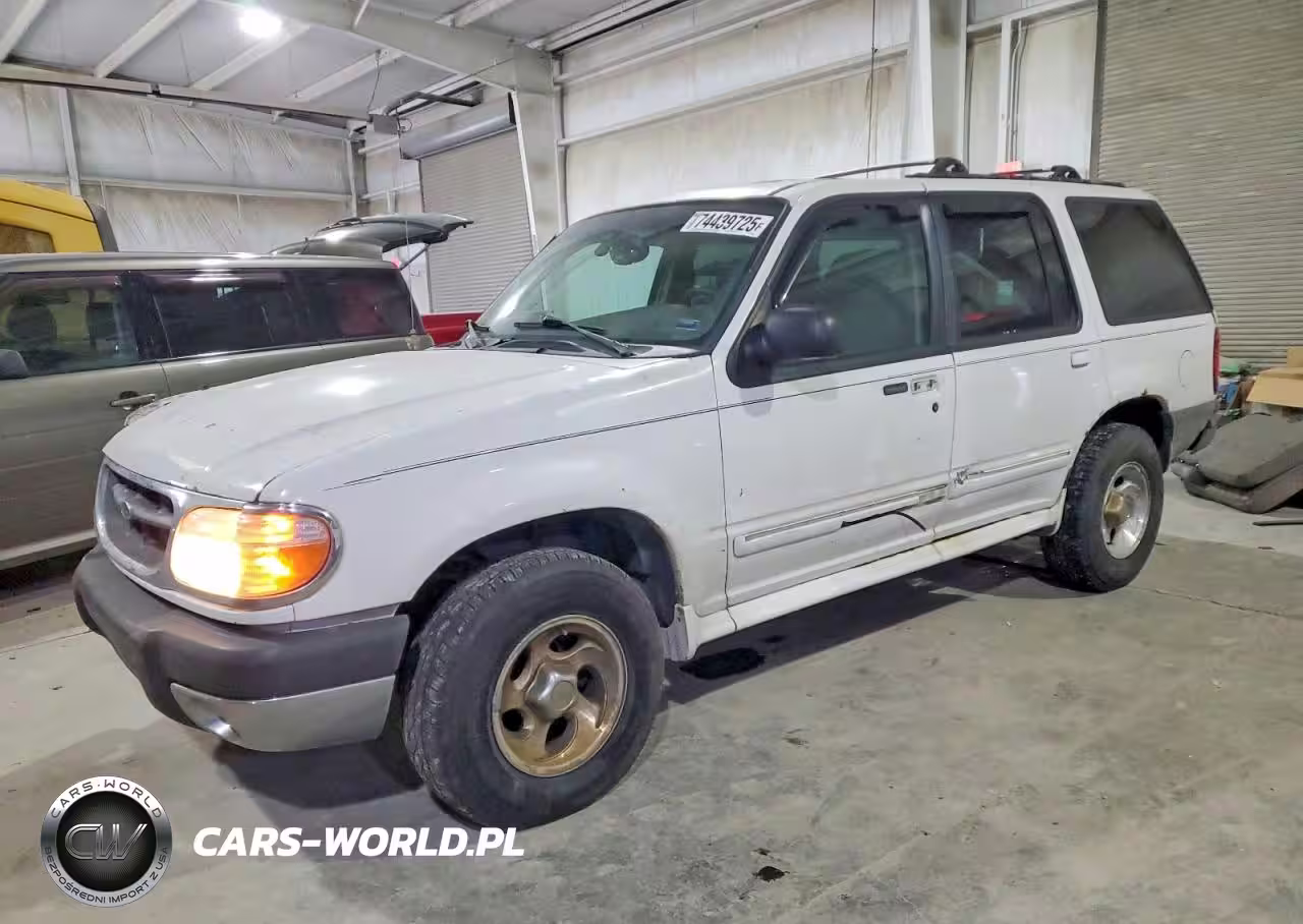 1999 Ford Explorer
