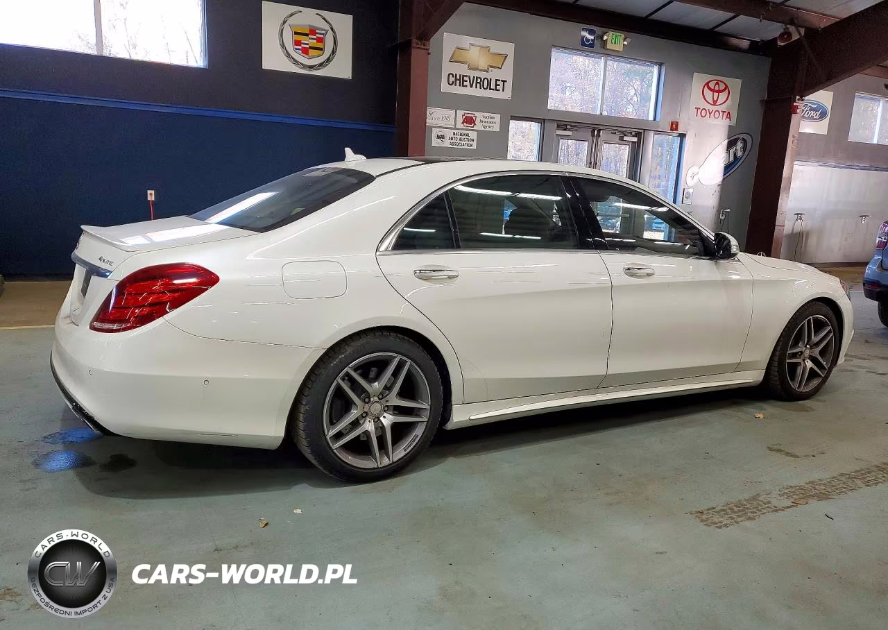2016 Mercedes-Benz S 550 4Matic VIN:WDDUG8FB3GA211868 - 3