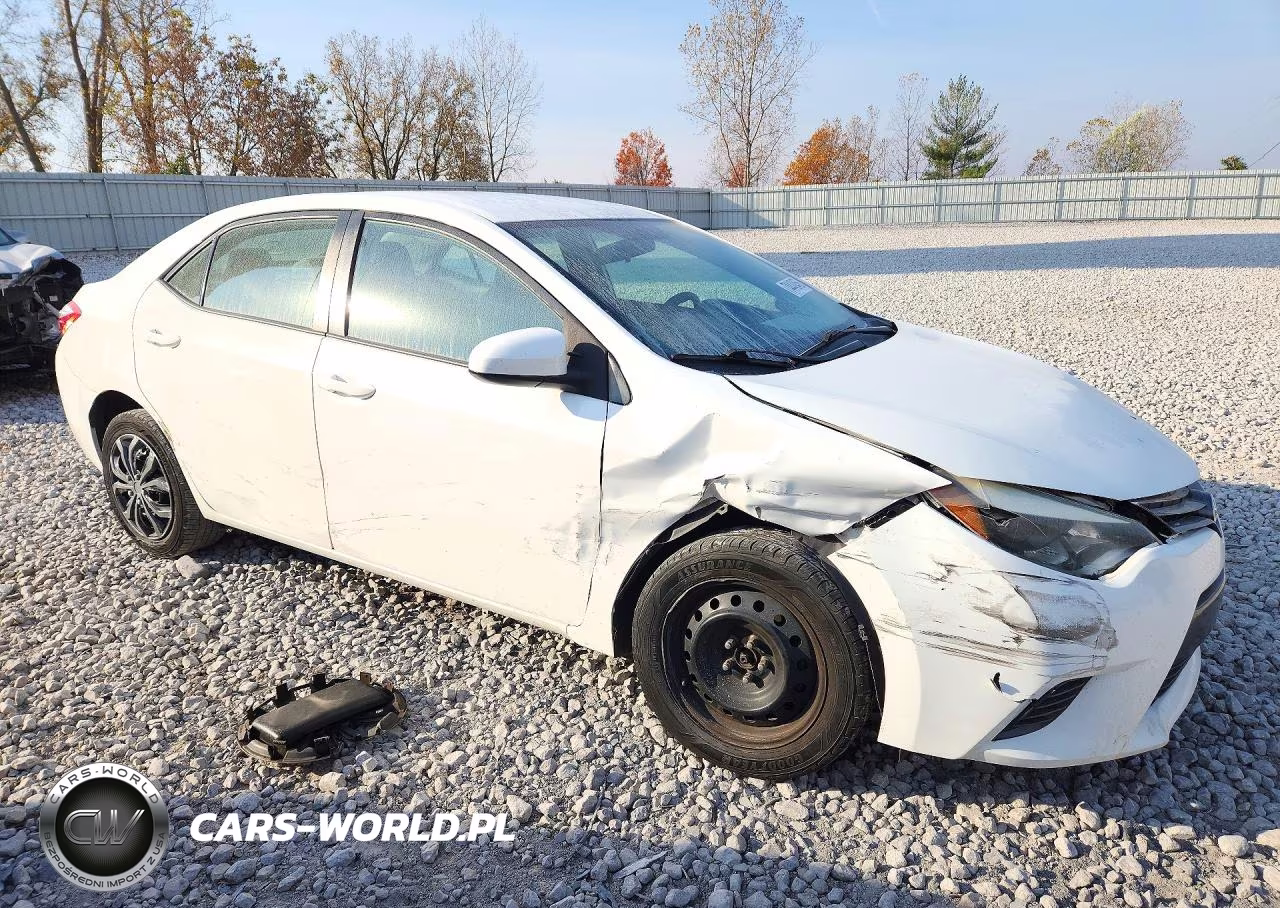 2016 Toyota Corolla Le VIN:2T1BURHE7GC606686 - 4