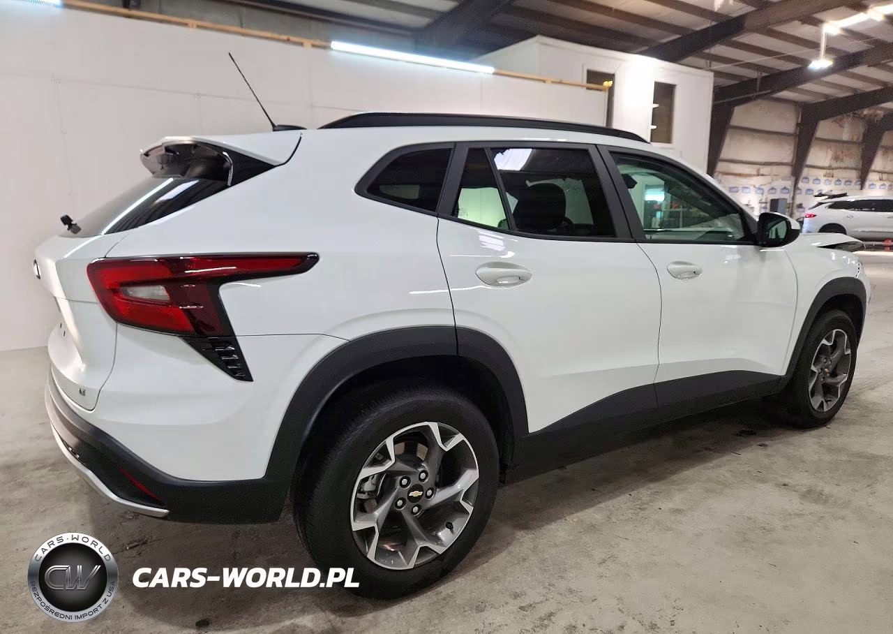 2026 Chevrolet Trax 1Lt VIN:KL77LHEP7TC043941 - 3