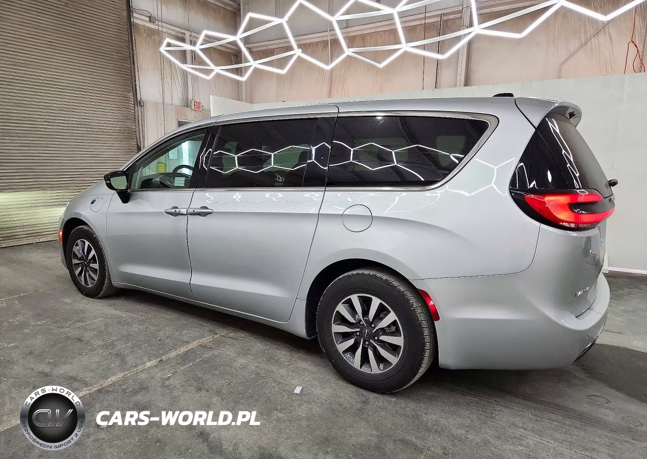 2024 Chrysler Pacifica Hybrid Select VIN:2C4RC1S70RR150059 - 2