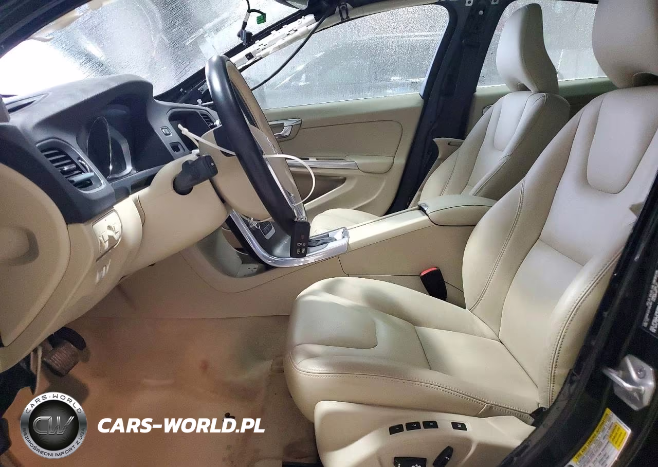 2015 Volvo S60 Premier VIN:YV126MFK2F1342165 - 7