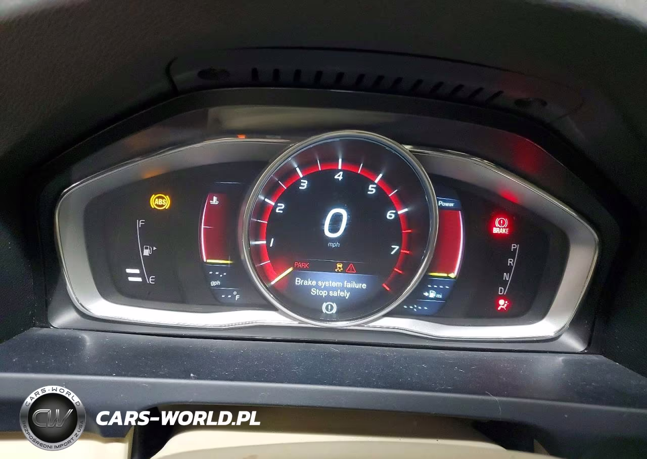 2015 Volvo S60 Premier VIN:YV126MFK2F1342165 - 9