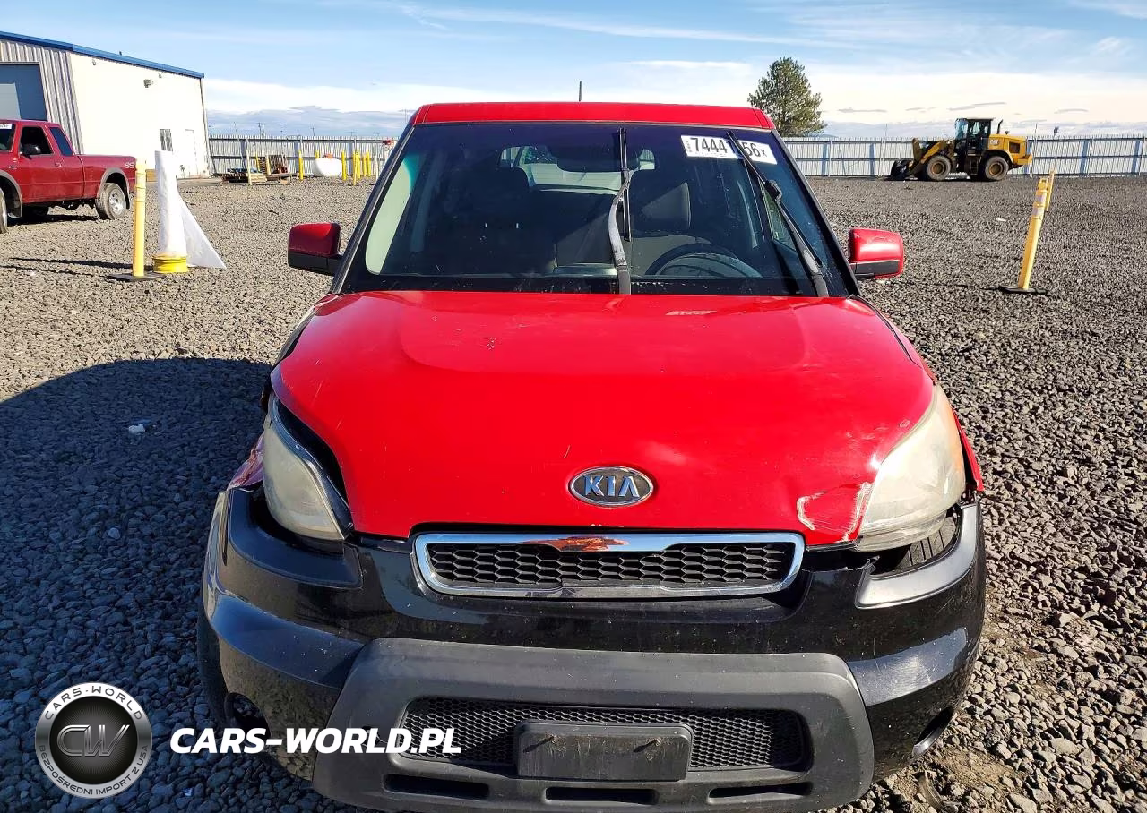 2010 Kia Soul + VIN:KNDJT2A27A7179752 - 5