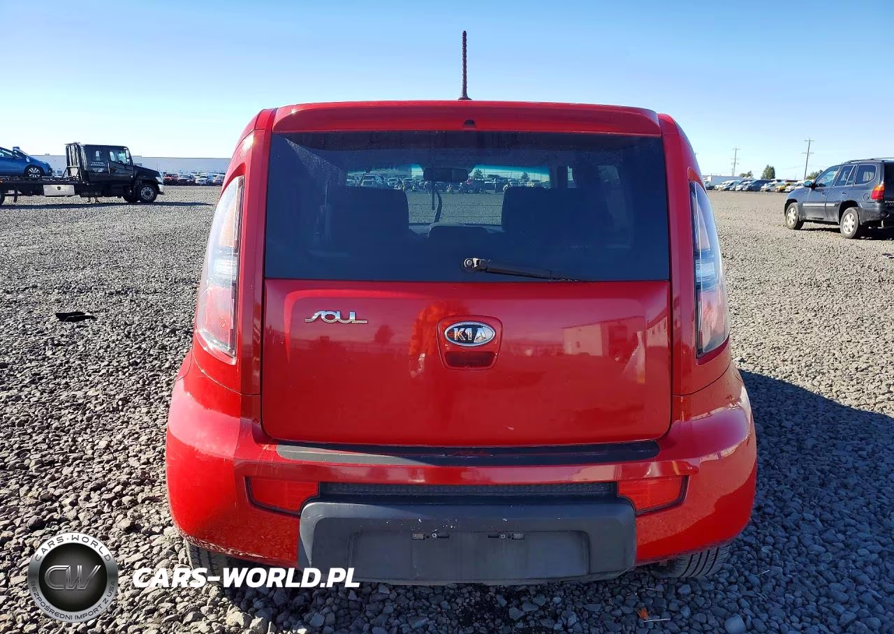 2010 Kia Soul + VIN:KNDJT2A27A7179752 - 6