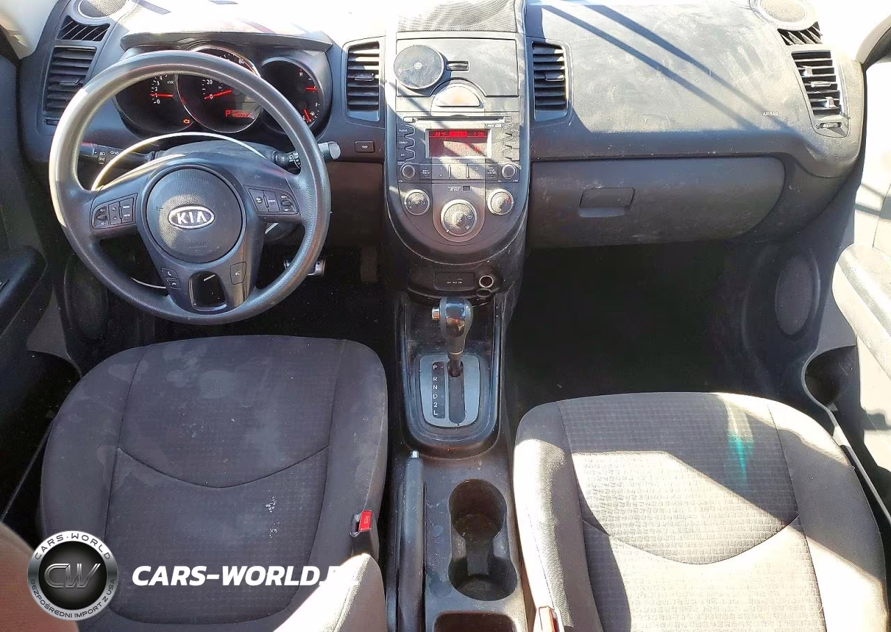 2010 Kia Soul + VIN:KNDJT2A27A7179752 - 8