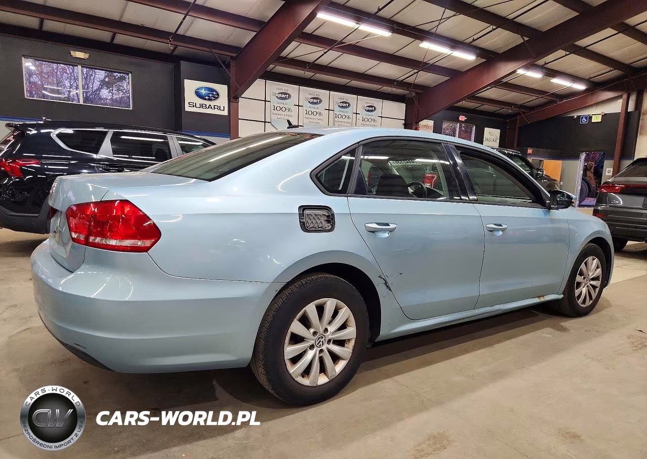 2012 Volkswagen Passat S VIN:1VWAP7A30CC014997 - 3