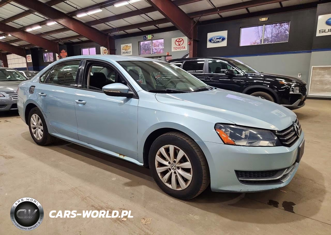 2012 Volkswagen Passat S VIN:1VWAP7A30CC014997 - 4