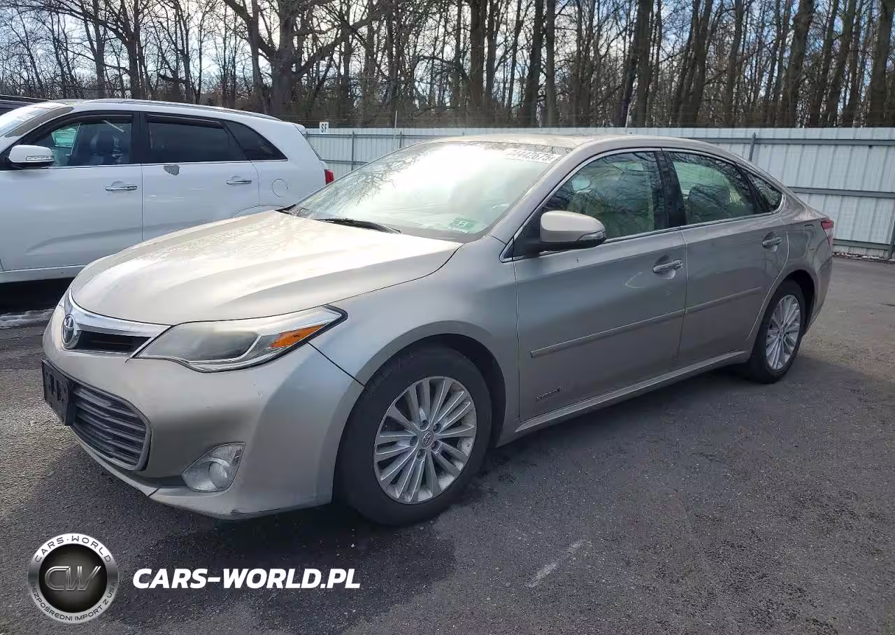 2014 Toyota Avalon Hybrid