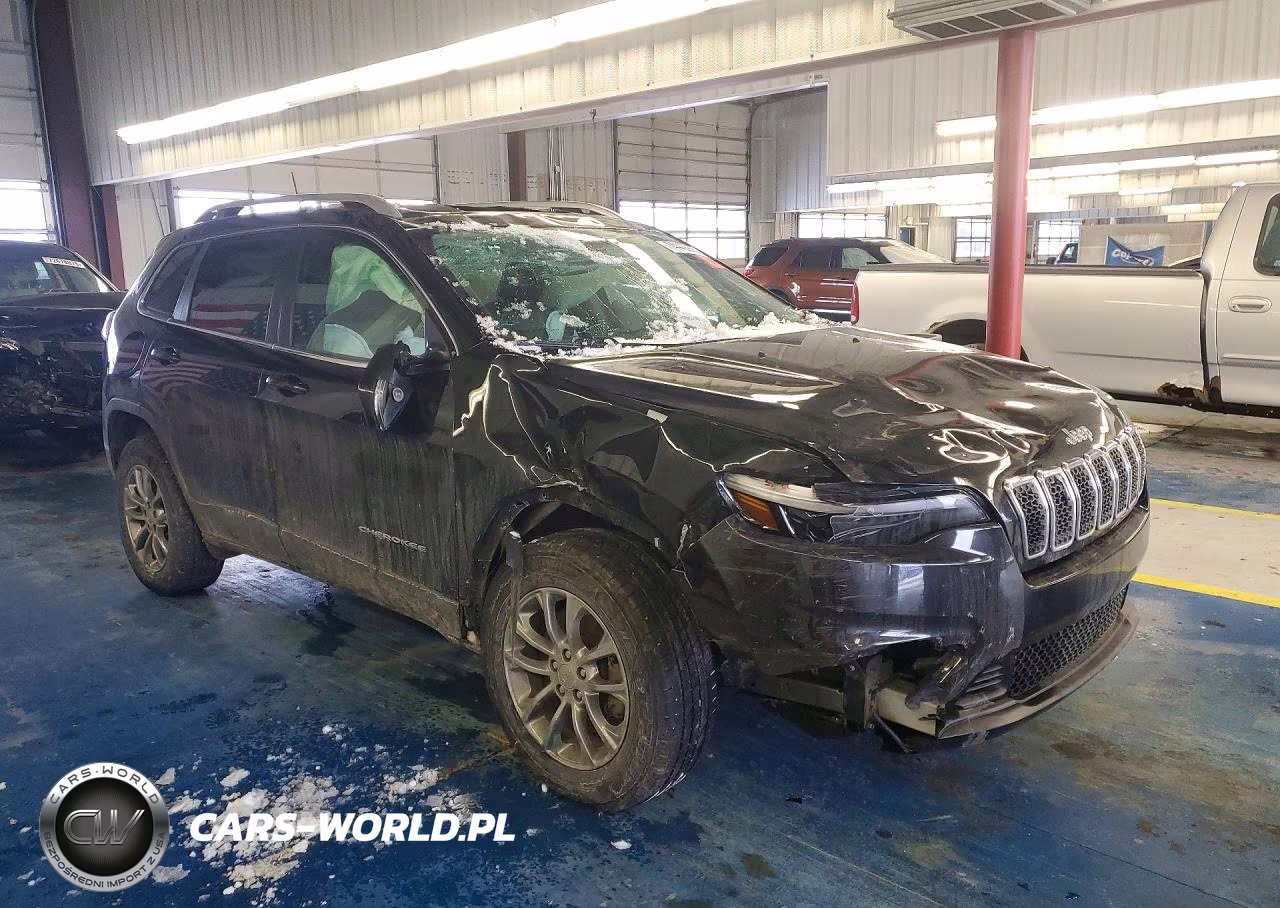 2019 Jeep Cherokee Latitude Plus VIN:1C4PJMLX6KD416996 - 4