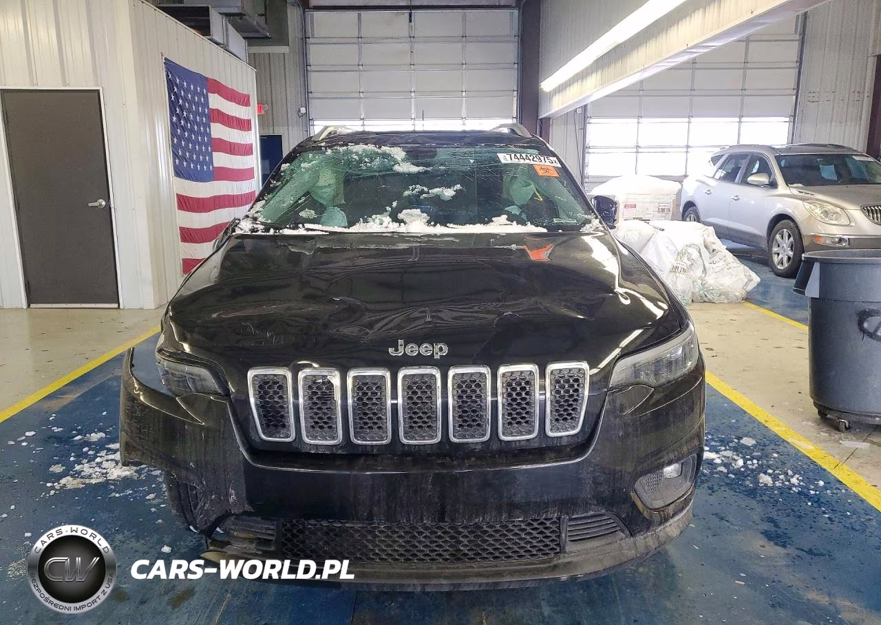 2019 Jeep Cherokee Latitude Plus VIN:1C4PJMLX6KD416996 - 5