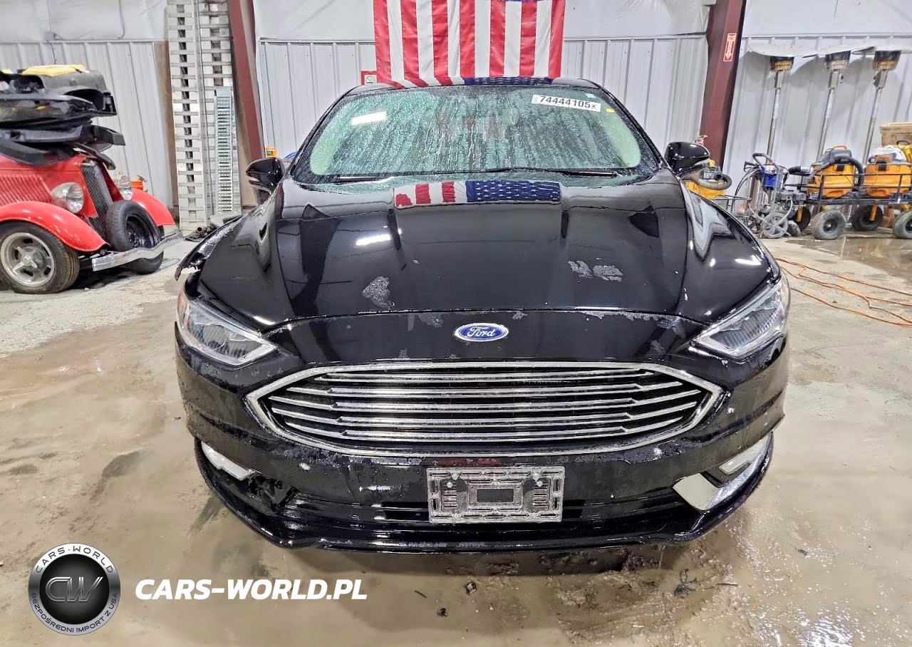 2018 Ford Fusion Titanium VIN:3FA6P0D91JR146123 - 5