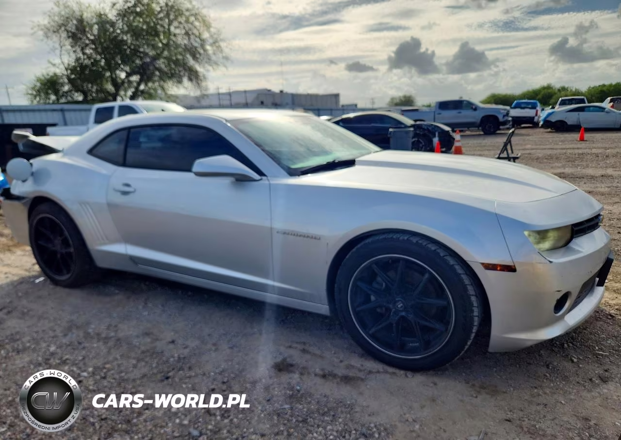 2014 Chevrolet Camaro Ls VIN:2G1FA1E33E9192469 - 4