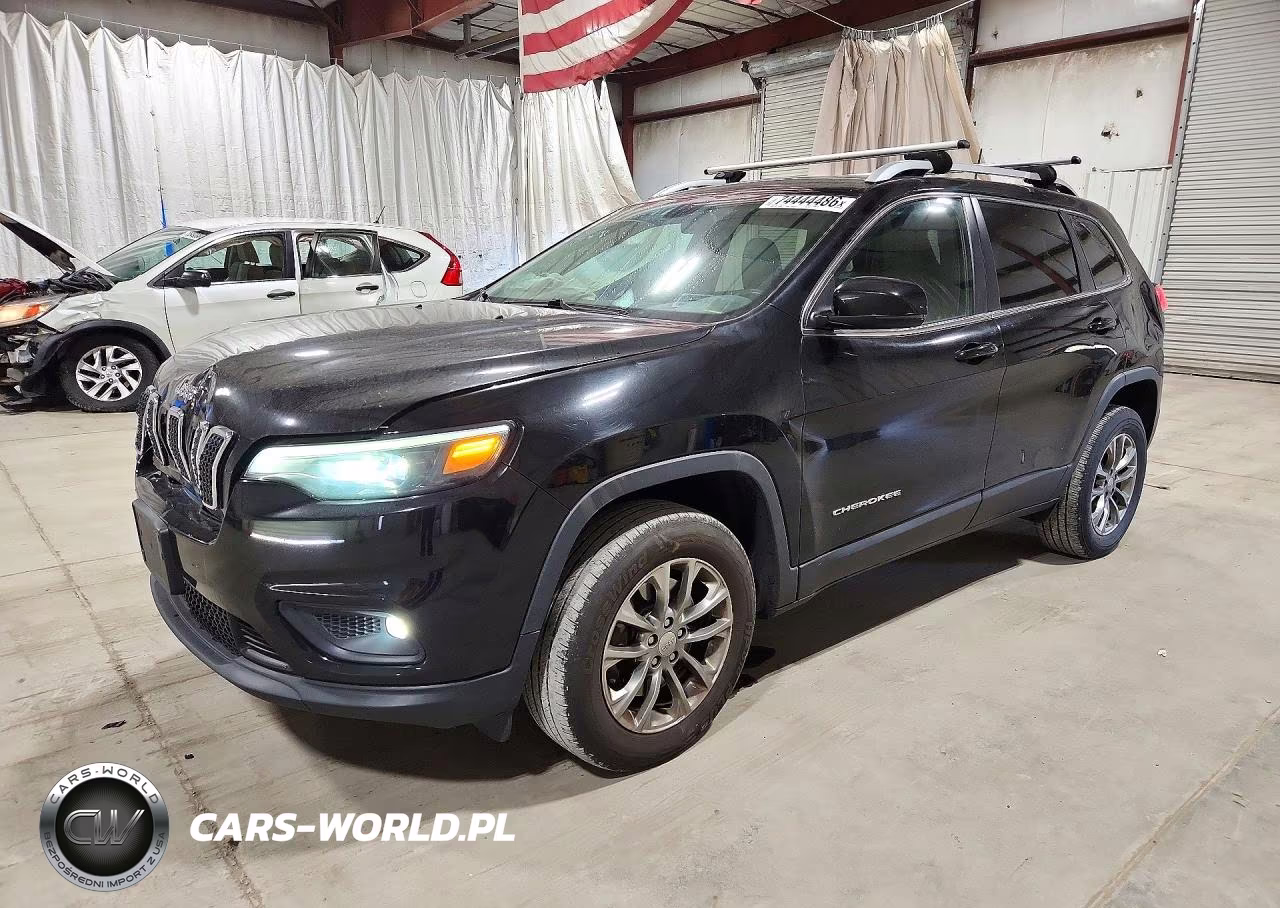 2019 Jeep Cherokee Latitude Plus VIN:1C4PJMLB2KD367770 - 1