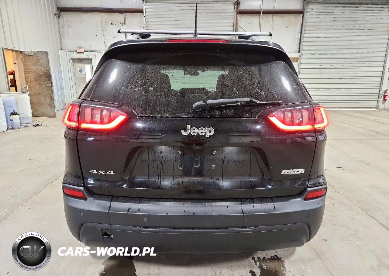 2019 Jeep Cherokee Latitude Plus VIN:1C4PJMLB2KD367770 - 6