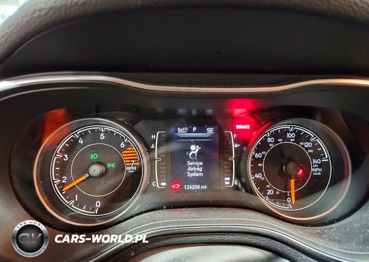 2019 Jeep Cherokee Latitude Plus VIN:1C4PJMLB2KD367770 - 9