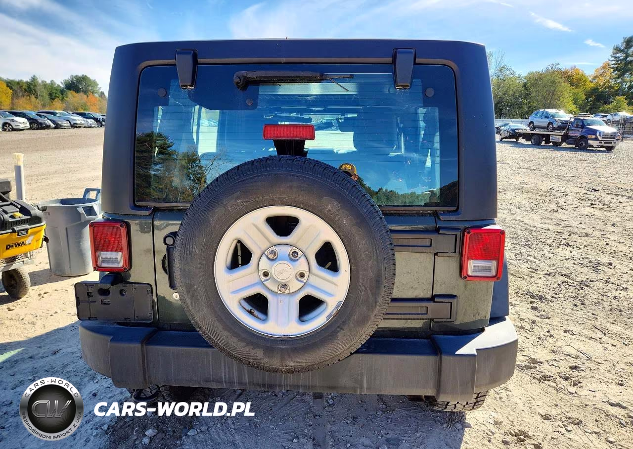 2016 Jeep Wrangler Unlimited Sport VIN:1C4BJWDG8GL136997 - 6