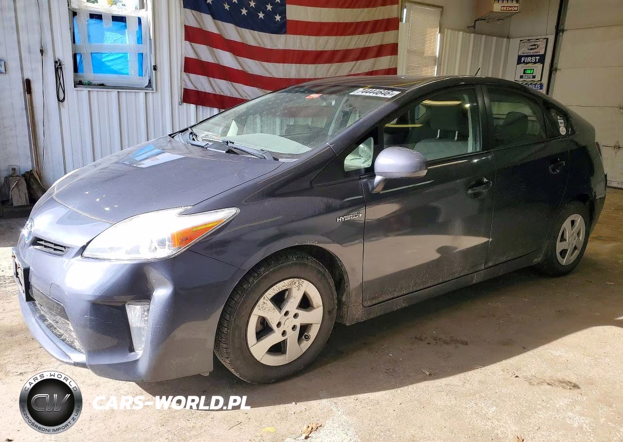 2012 Toyota Prius Two VIN:JTDKN3DU2C1533152 - 1