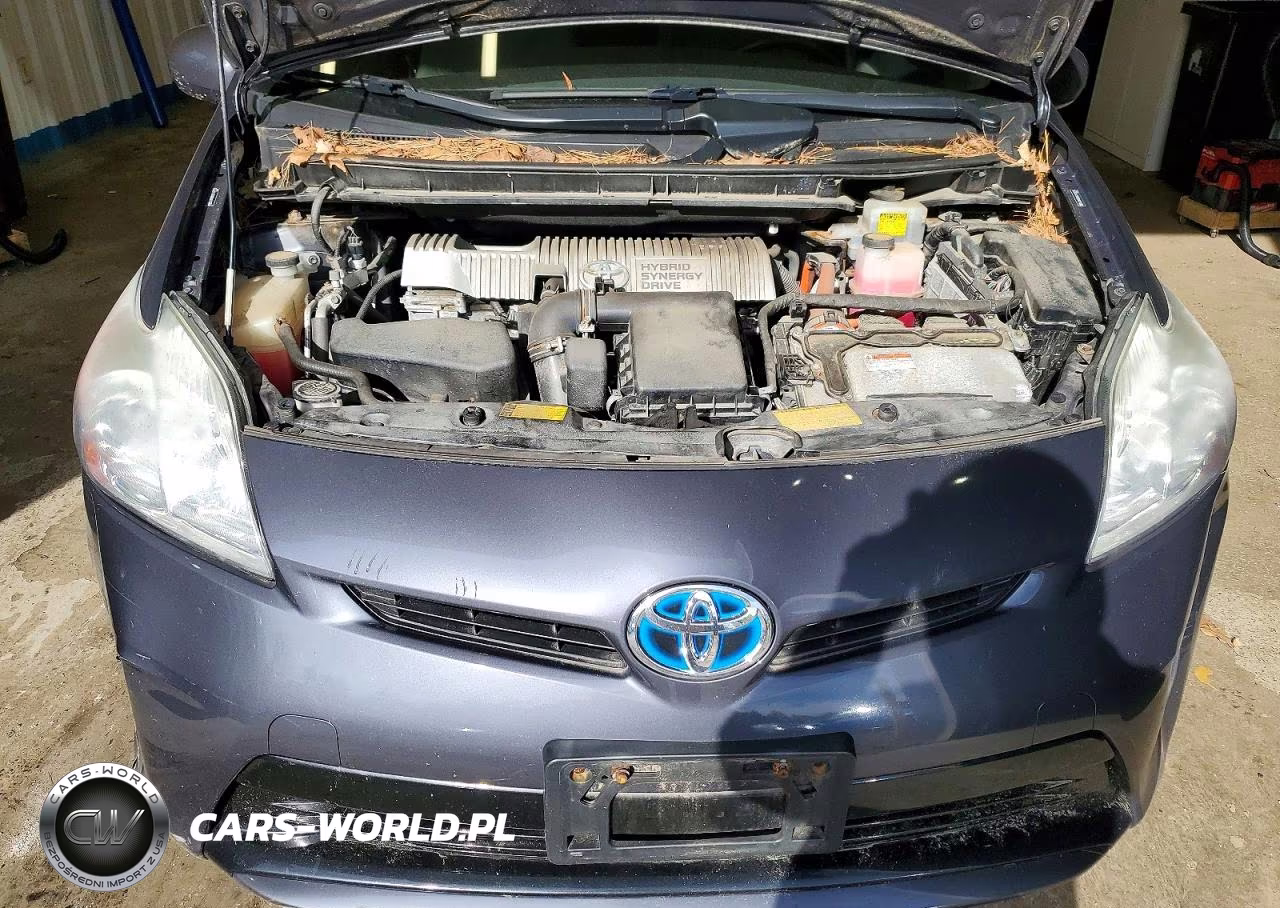 2012 Toyota Prius Two VIN:JTDKN3DU2C1533152 - 11