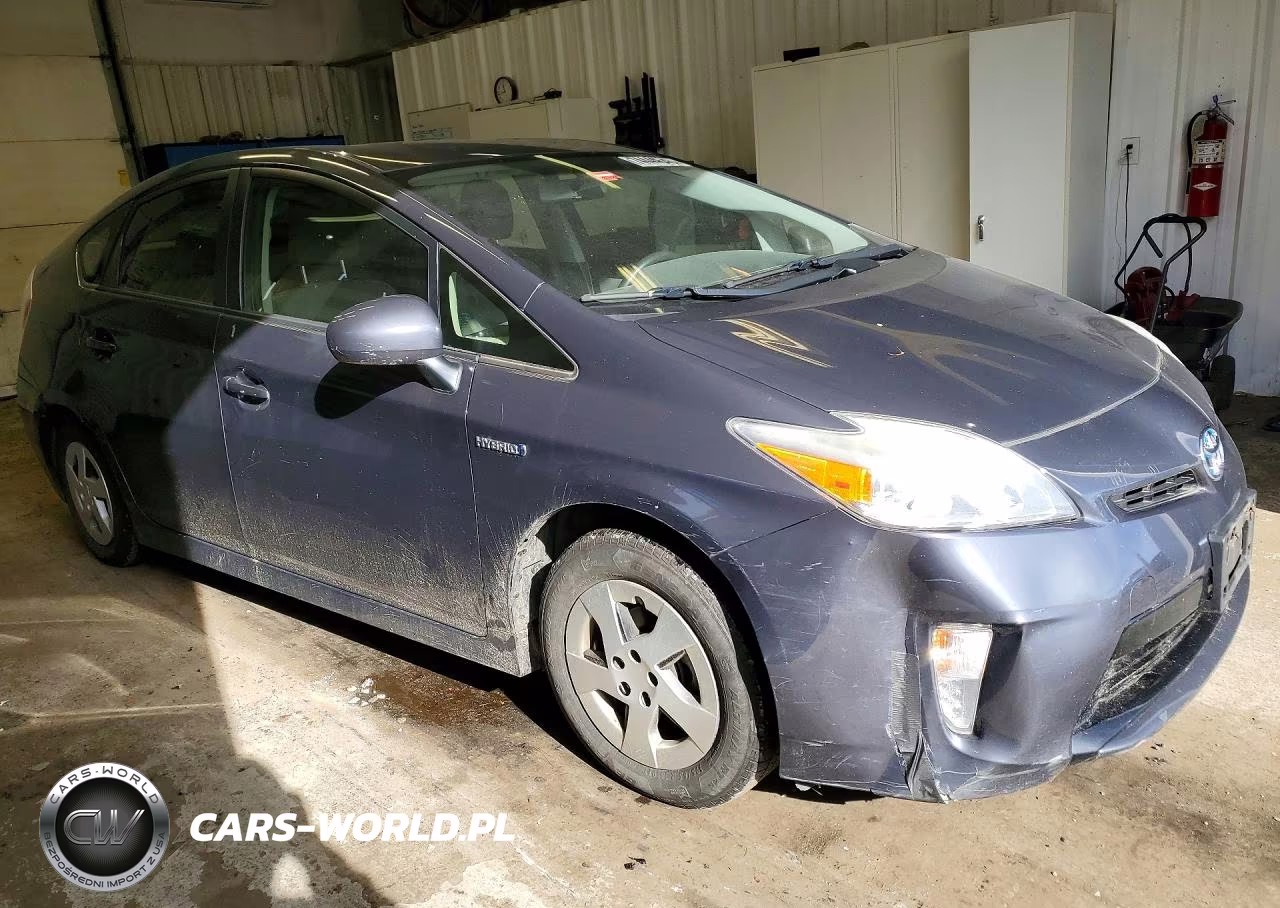 2012 Toyota Prius Two VIN:JTDKN3DU2C1533152 - 4