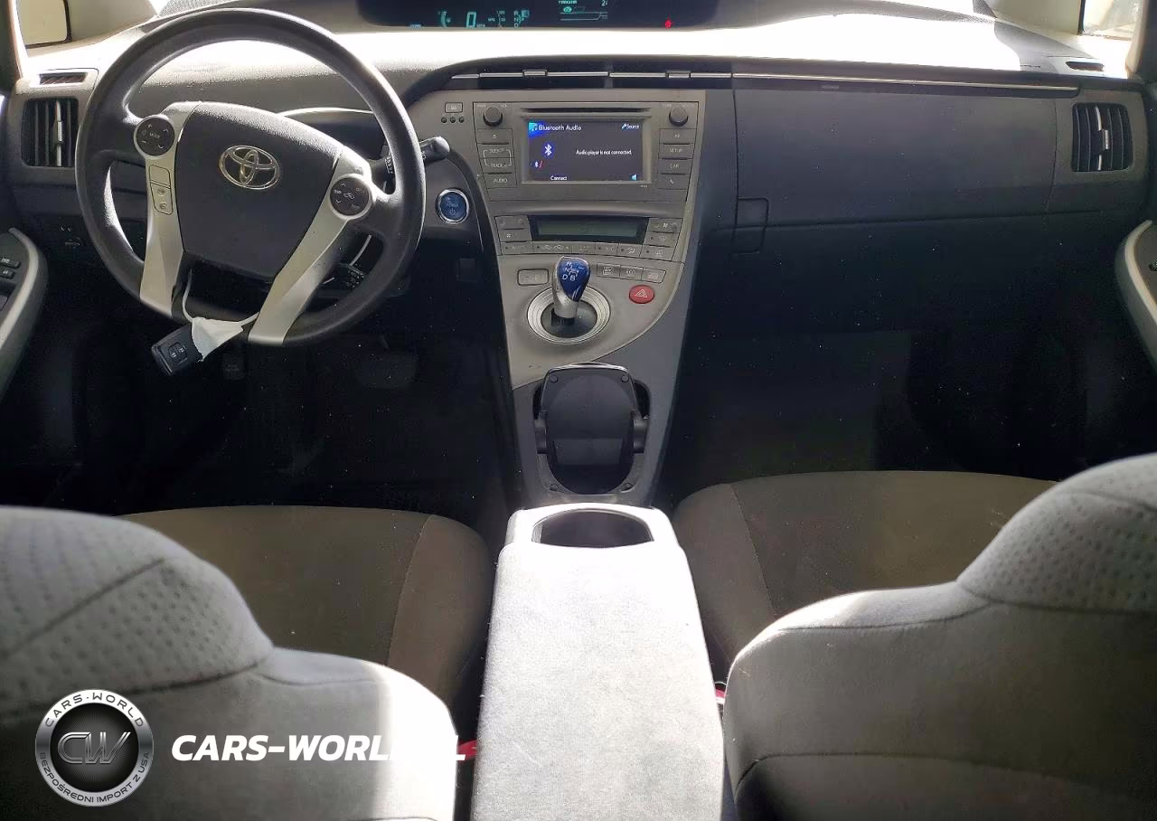 2012 Toyota Prius Two VIN:JTDKN3DU2C1533152 - 8