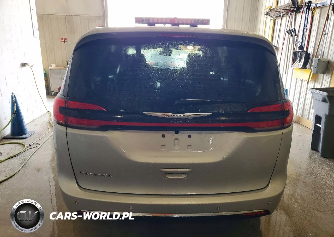 2026 Chrysler Pacifica Select VIN:2C4RC1BG3TR221424 - 6