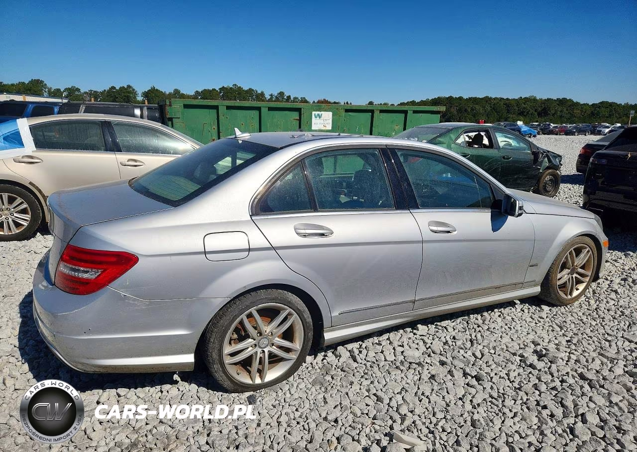 2012 Mercedes-Benz C 250 VIN:WDDGF4HB4CR213341 - 3