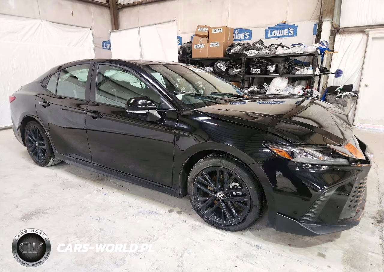 2026 Toyota Camry Se VIN:4T1DAACKXTU665370 - 4