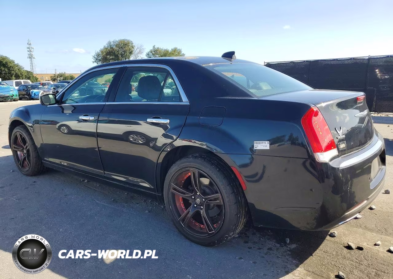 2015 Chrysler 300C VIN:2C3CCAET3FH781506 - 2