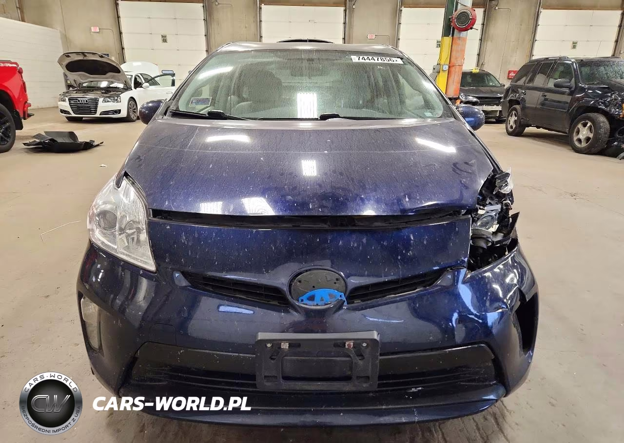 2013 Toyota Prius Three VIN:JTDKN3DU3D0352309 - 5