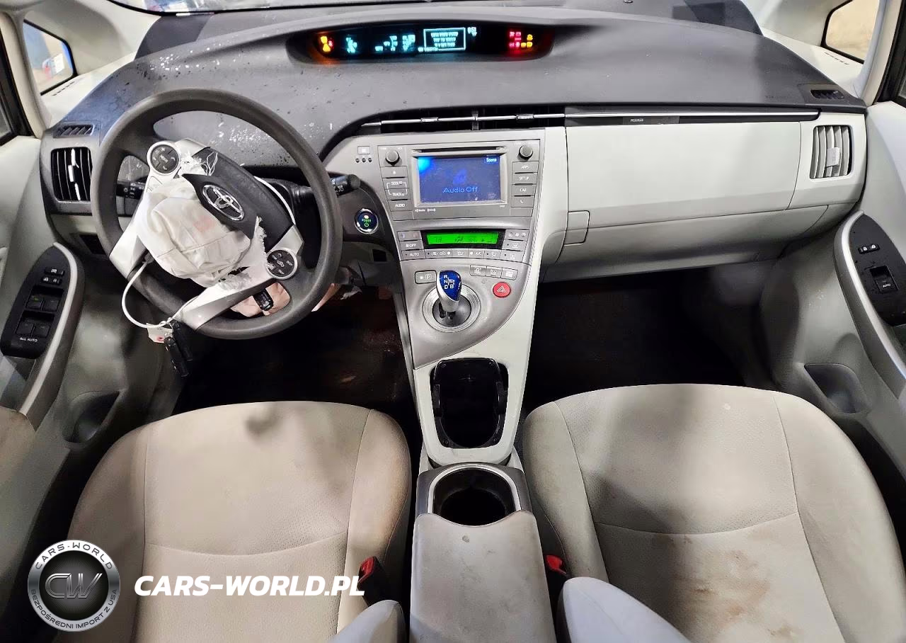 2013 Toyota Prius Three VIN:JTDKN3DU3D0352309 - 8