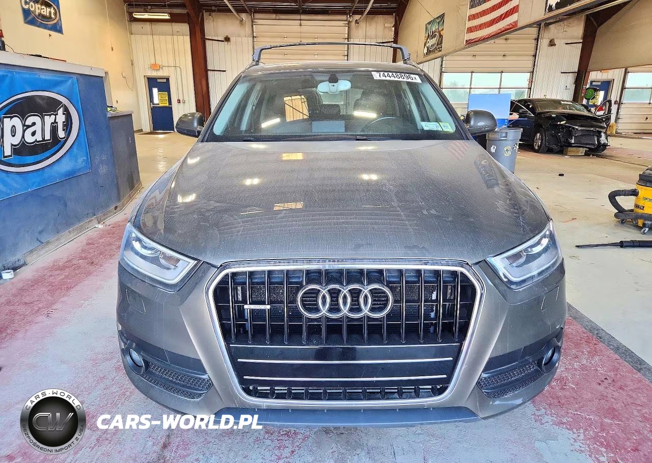 2015 Audi Q3 Premium Plus VIN:WA1EFCFS0FR012579 - 5