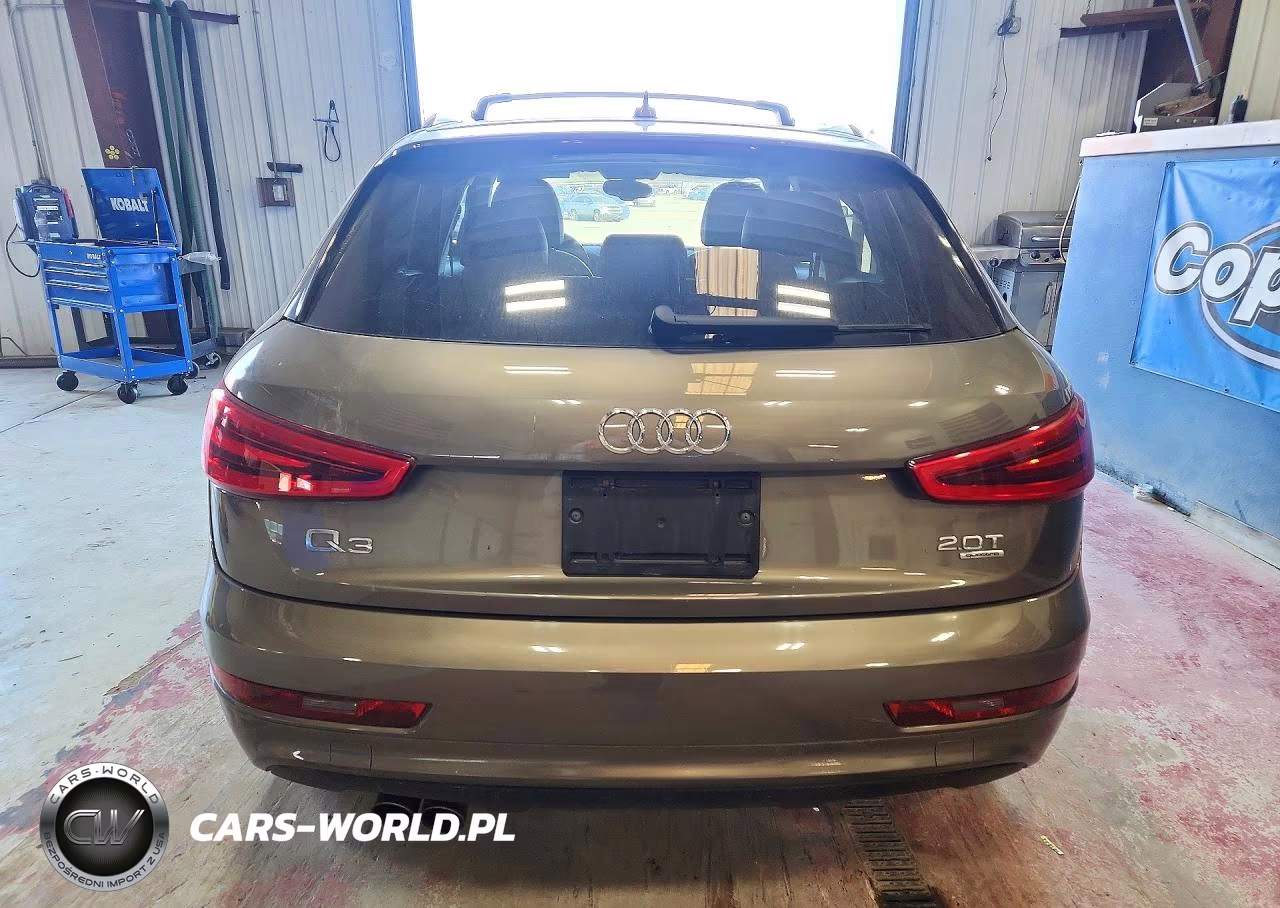 2015 Audi Q3 Premium Plus VIN:WA1EFCFS0FR012579 - 6