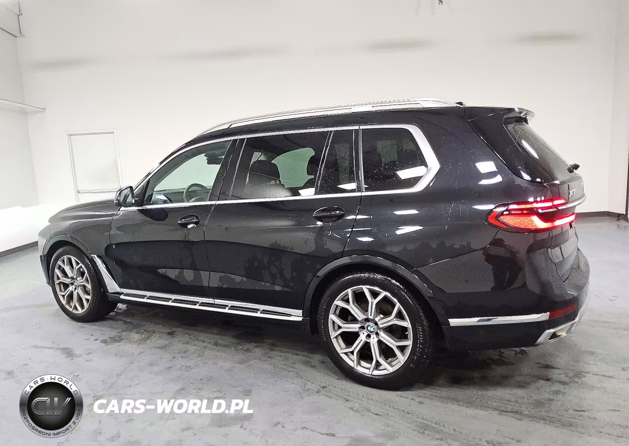 2026 BMW X7 xDrive40I