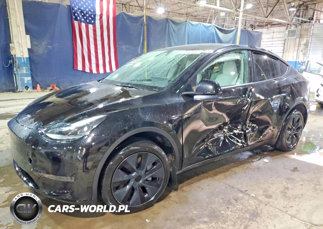 2024 Tesla Model Y – zdjęcie 1 z 13