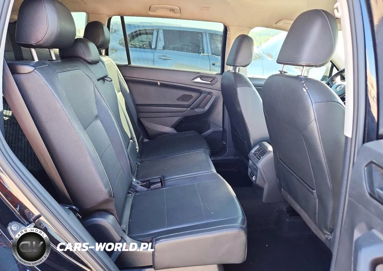 2018 Volkswagen Tiguan Se VIN:3VV3B7AX8JM125663 - 11