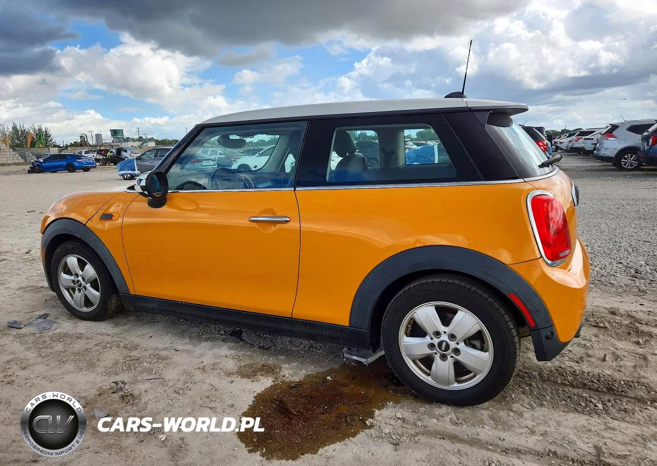 2018 Mini Cooper VIN:WMWXP5C50J3C65581 - 2