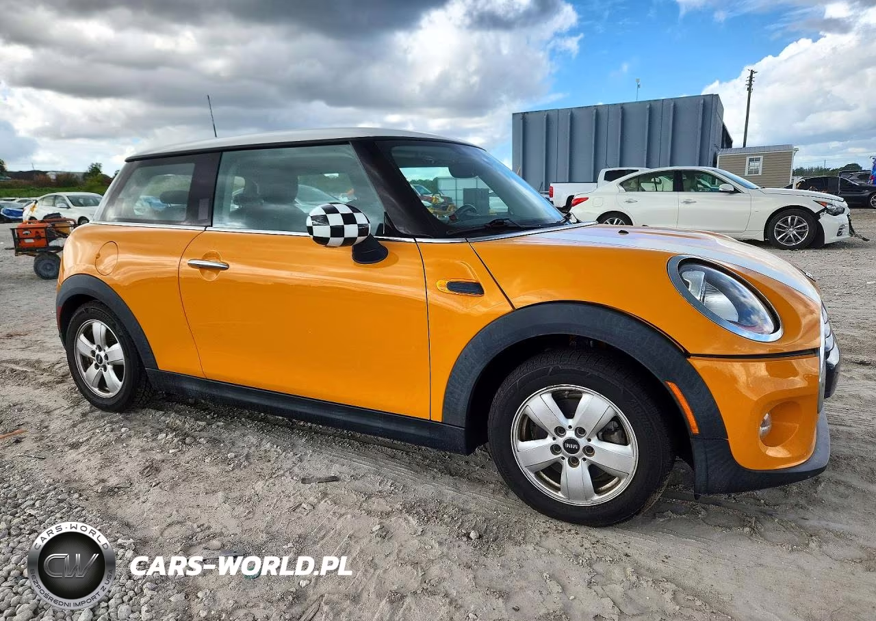 2018 Mini Cooper VIN:WMWXP5C50J3C65581 - 4