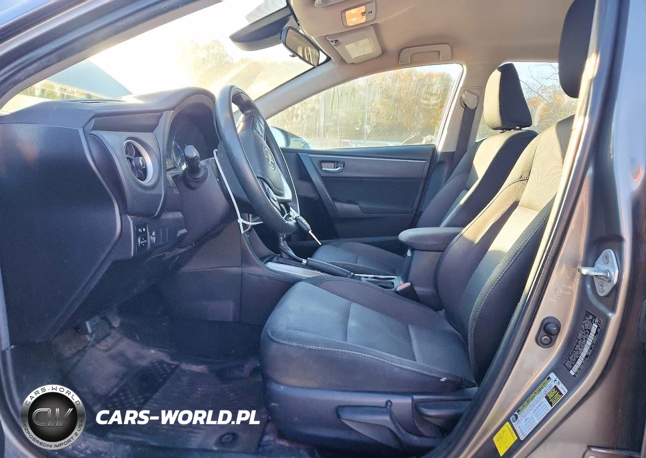 2017 Toyota Corolla Le VIN:2T1BURHE8HC772832 - 7