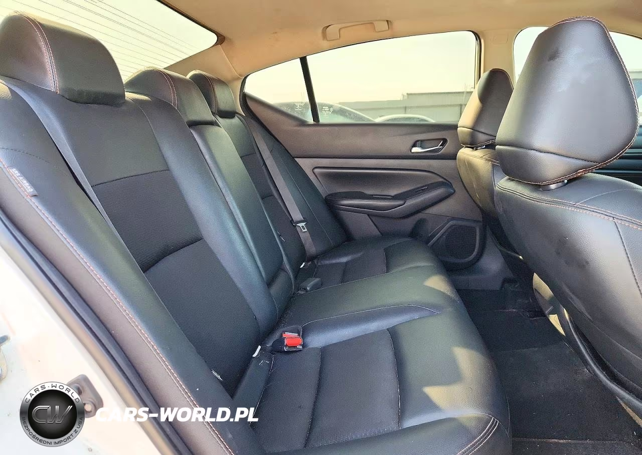 2019 Nissan Altima Sr VIN:1N4BL4CV2KC250197 - 10