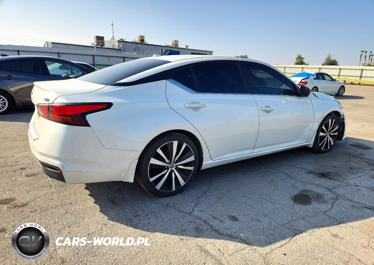 2019 Nissan Altima Sr VIN:1N4BL4CV2KC250197 - 3