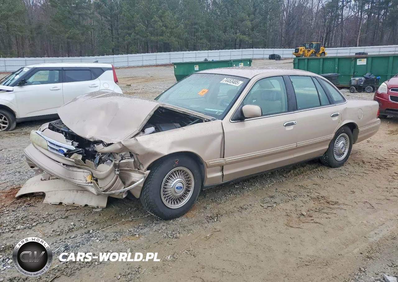 1997 Ford Crown Victoria