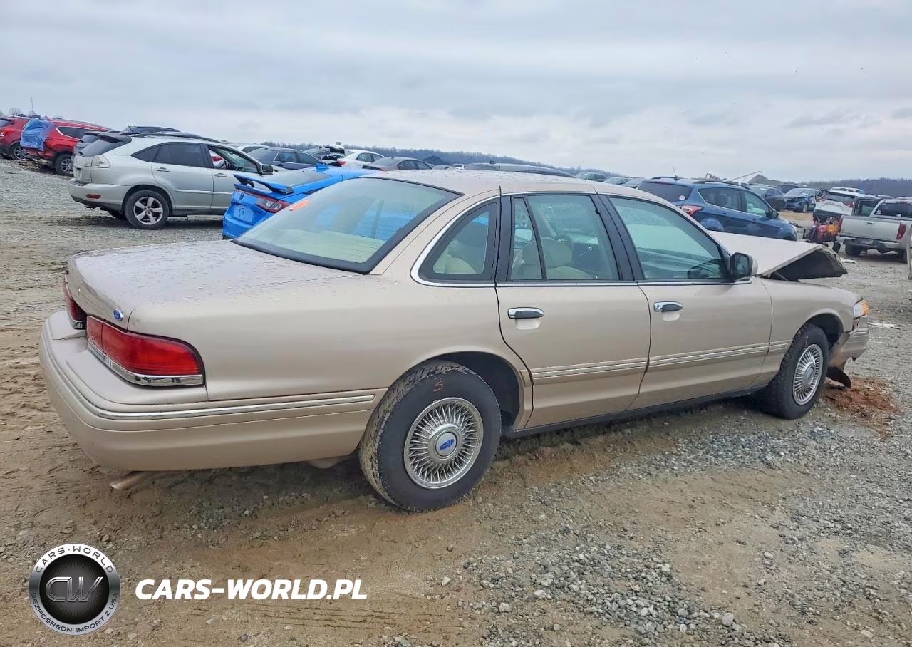 1997 Ford Crown Victoria VIN:2FALP73W2VX226105 - 3