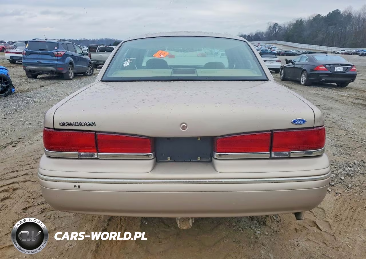 1997 Ford Crown Victoria VIN:2FALP73W2VX226105 - 6