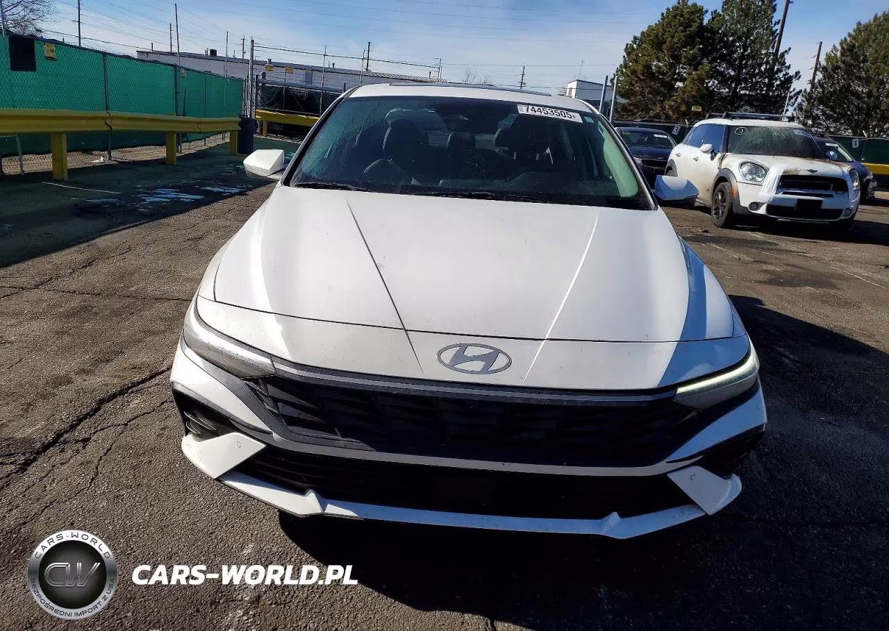 2024 Hyundai Elantra Limited VIN:KMHLP4DG3RU818606 - 5