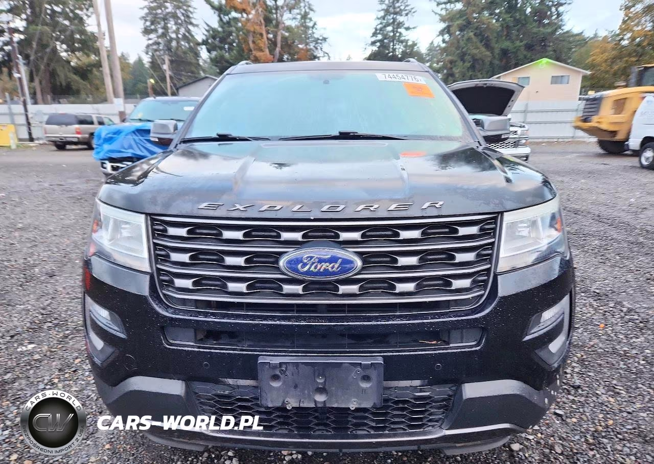 2017 Ford Explorer Xlt VIN:1FM5K8D8XHGC22347 - 5