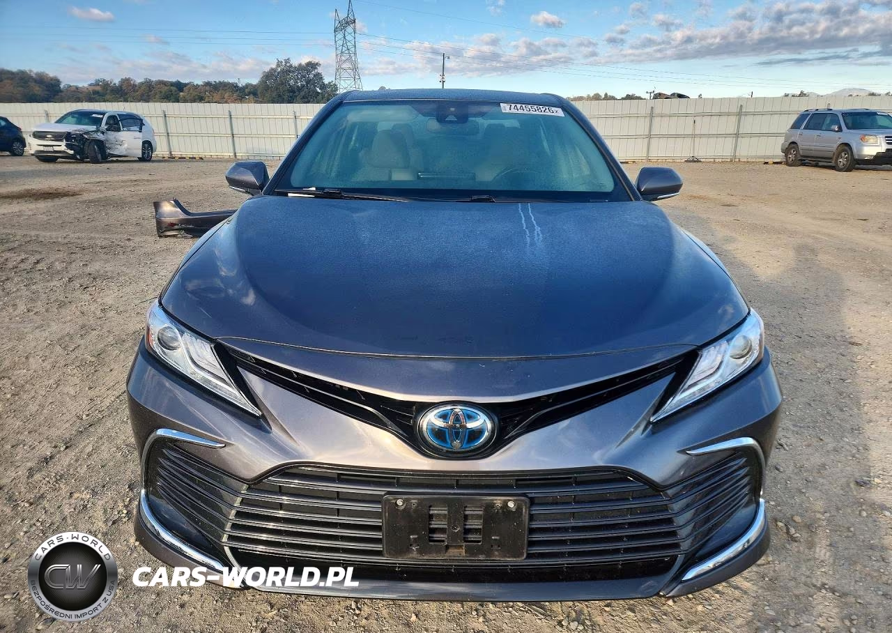 2022 Toyota Camry Xle VIN:4T1F31AK1NU588204 - 5