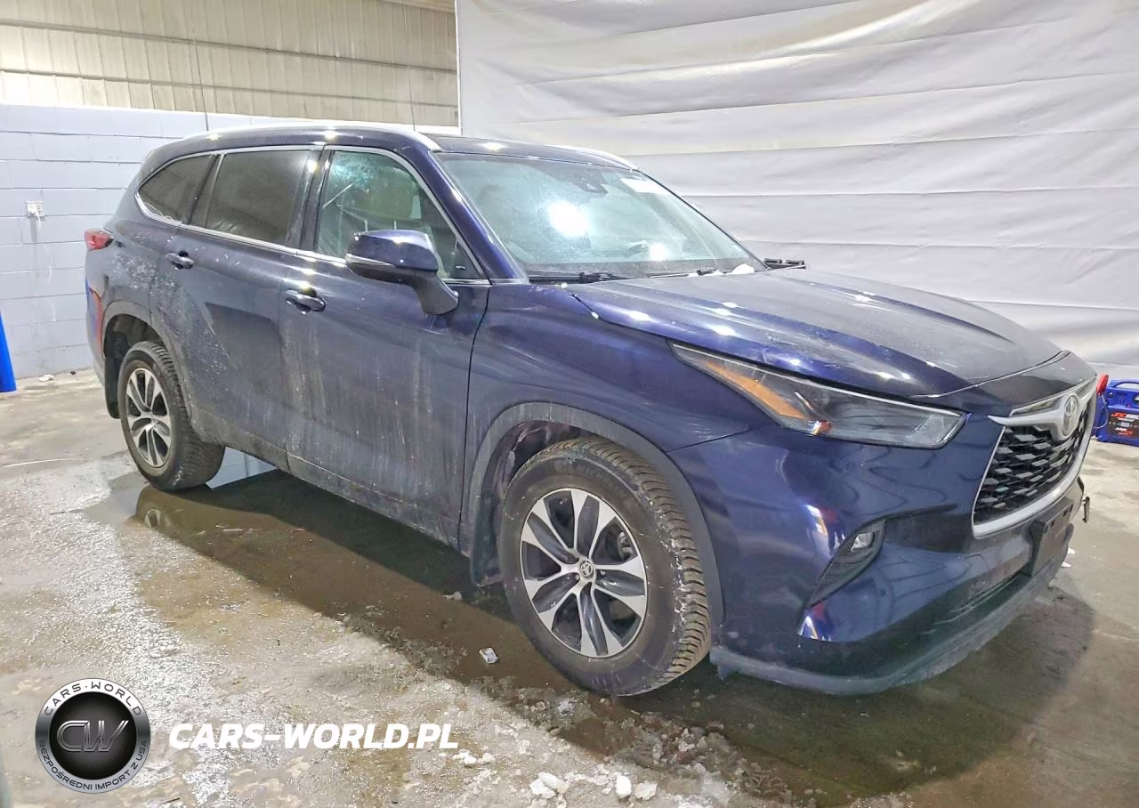 2022 Toyota Highlander Xle VIN:5TDGZRBH6NS191214 - 4