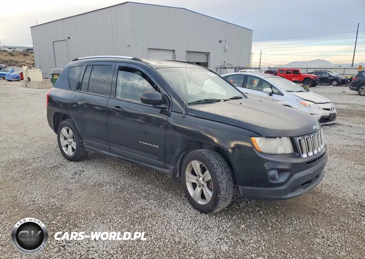 2012 Jeep Compass Sport VIN:1C4NJCBA9CD618165 - 4